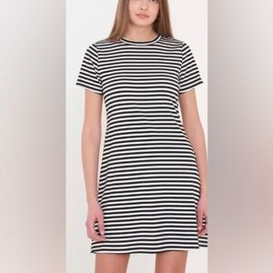 MAKE AN OFFER SUMMER SALE Lou & Grey Striped Dress